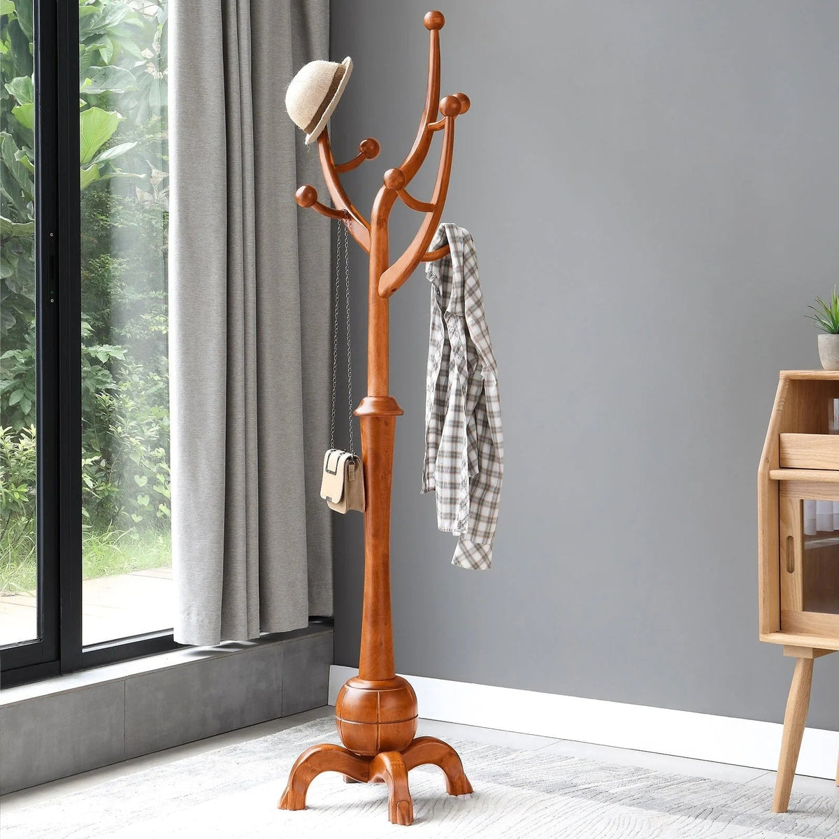 Porte-manteau sur pied en bois d'hévéa forme branche d'arbre avec 8 crochets - 24,5 L x 70,87 H