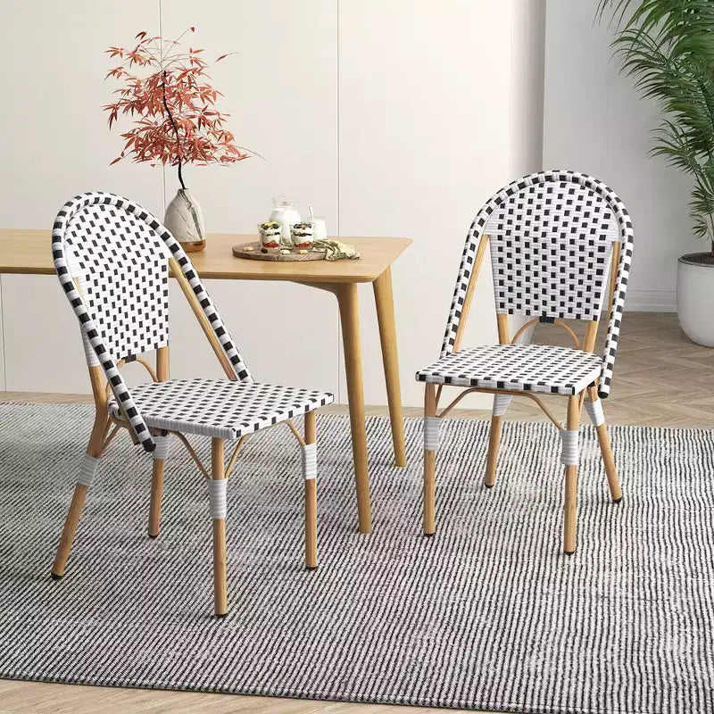 Lot de 4 chaises de bistrot françaises Costway avec rotin tressé à la main et cadre en métal galvanisé pour l'extérieur