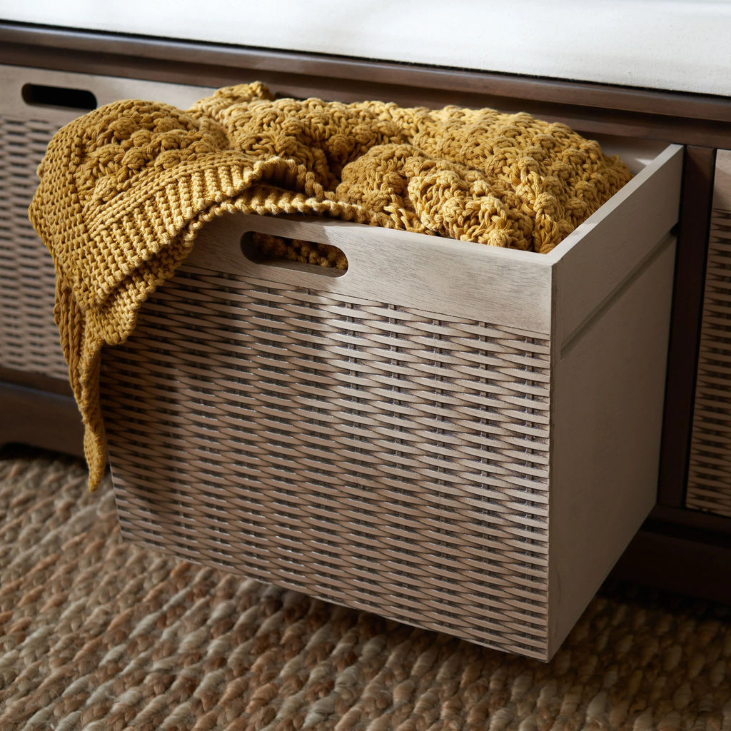 Banc de rangement SAFAVIEH Fiorello avec coussin et 3 tiroirs - 47,3 L x 15 P x 19 H - 47 L x 15 P x 19 H